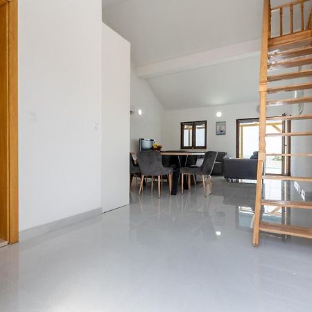נאום Villa Ivanka מראה חיצוני תמונה