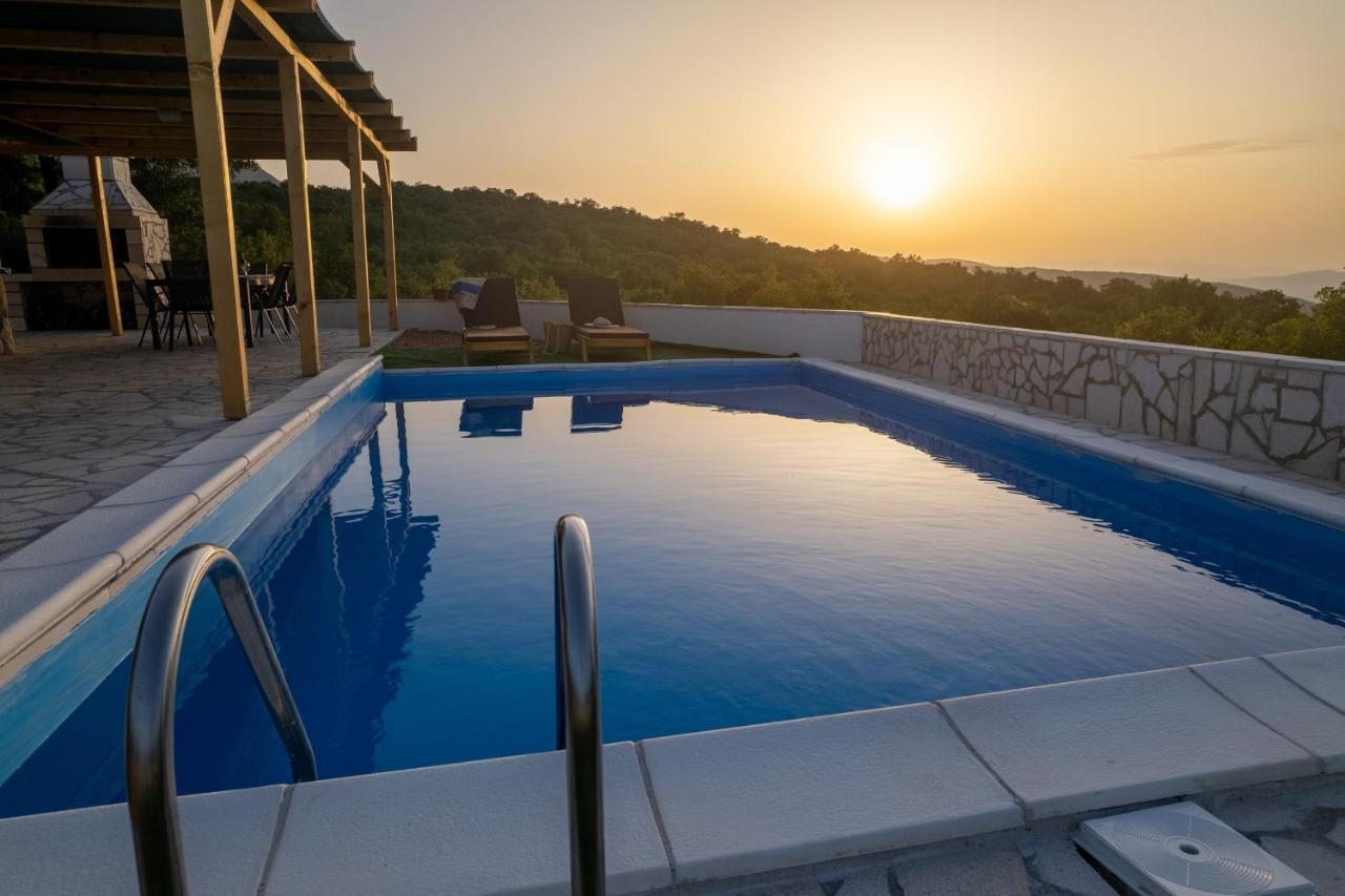 נאום Villa Ivanka מראה חיצוני תמונה