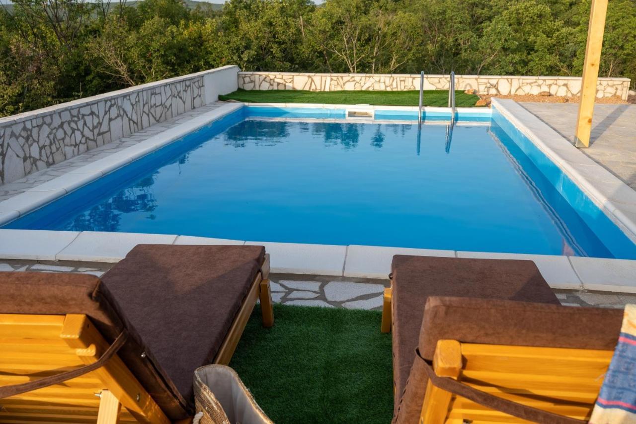 נאום Villa Ivanka מראה חיצוני תמונה