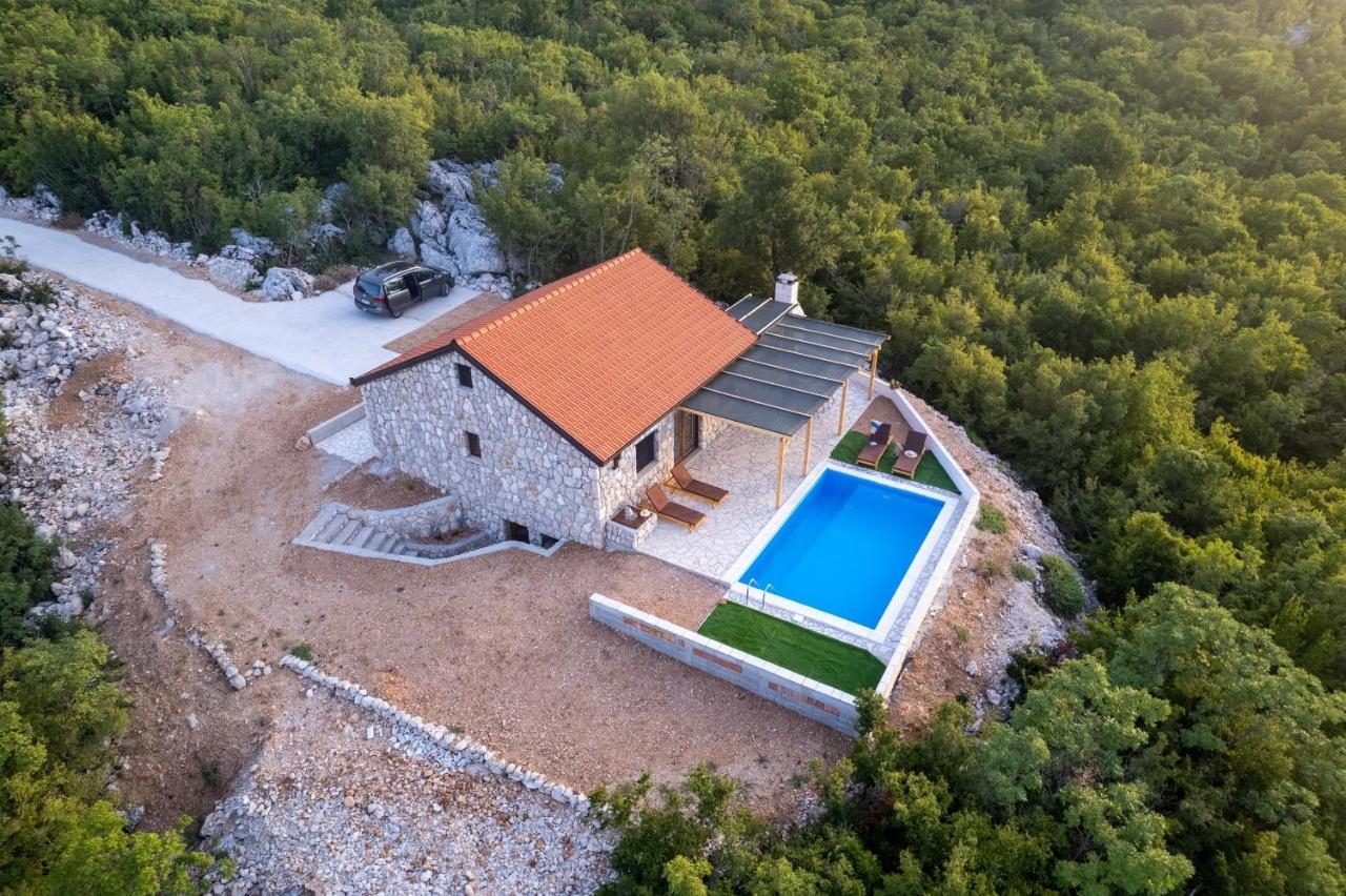 נאום Villa Ivanka מראה חיצוני תמונה